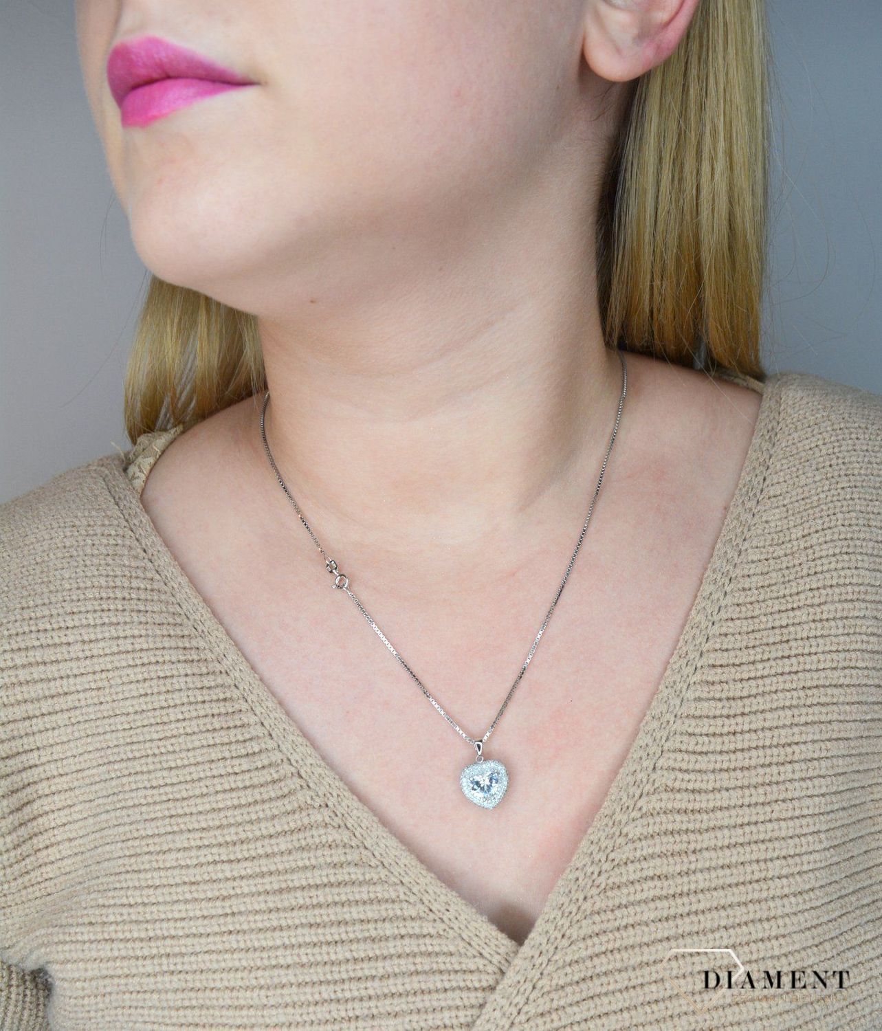 Łańcuszek srebrny kostka rodowowany 1 mm.jpg